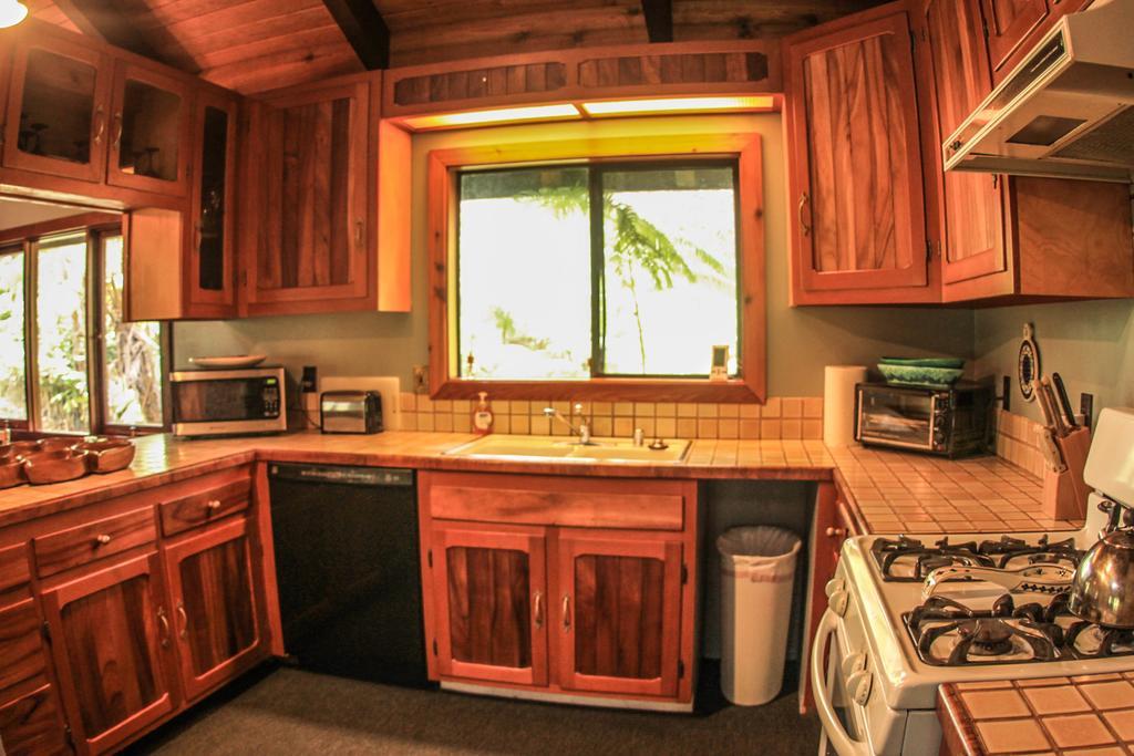Volcano Village Lodge Стая снимка